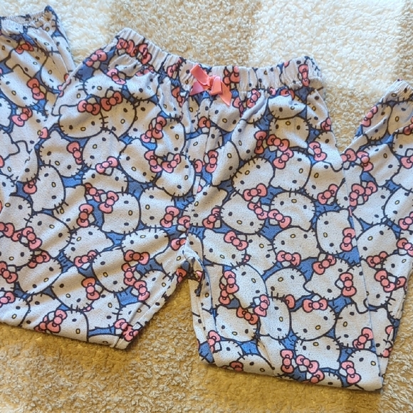 Hello Kitty Kids Pajama Set - Pink, Blue, White - Picture 5 of 11